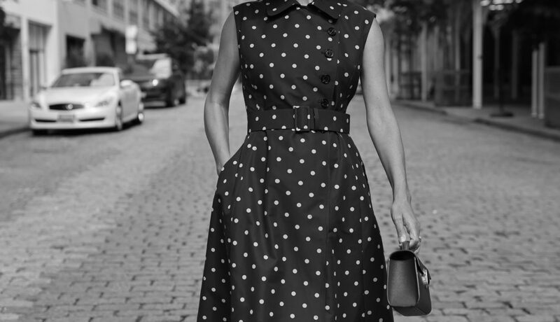 classic style, timeless outfit, old school fashion, carolina herrera polka dot